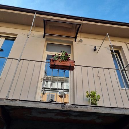 Ca Fiamma 2 Apartment Casale Monferrato Ngoại thất bức ảnh