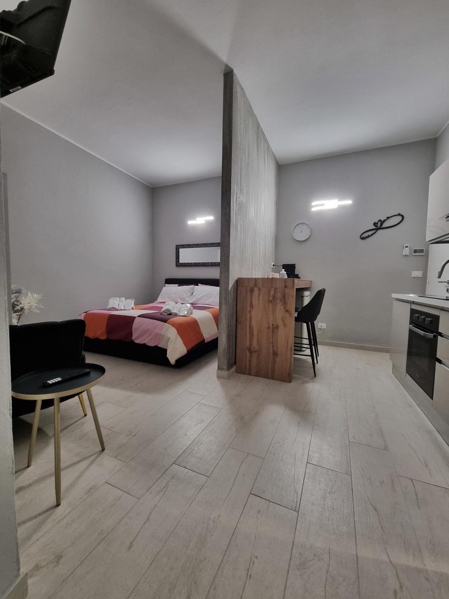 Ca Fiamma 2 Apartment Casale Monferrato Ngoại thất bức ảnh